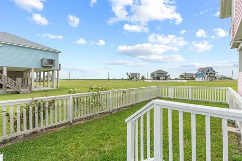 18806 Warrior Road Galveston TX 77554