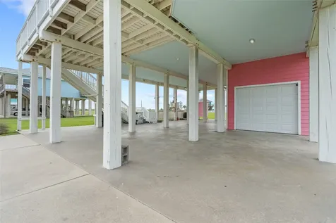 18806 Warrior Road Galveston TX 77554