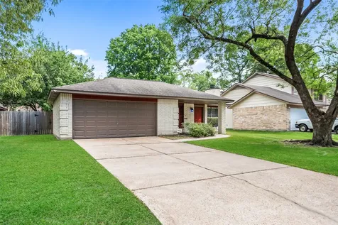 2727 Longleaf Pines Drive Kingwood TX 77339