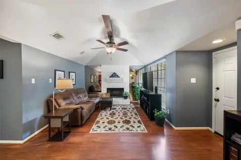 2727 Longleaf Pines Drive Kingwood TX 77339
