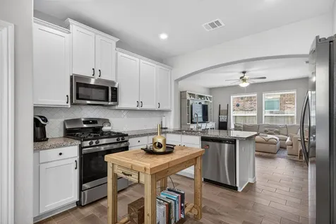 4243 Pale Fox Lane Katy TX 77493
