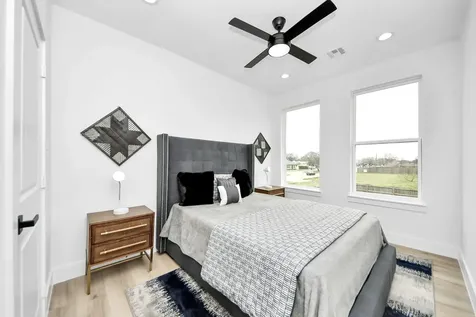 9028 Scott Street Houston TX 77051