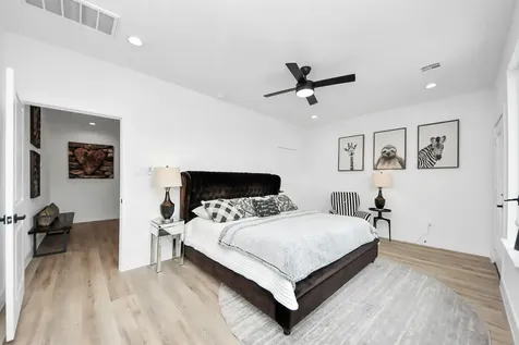 9028 Scott Street Houston TX 77051