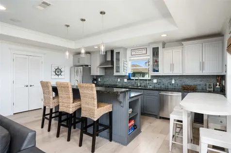 963 Palmridge Drive Crystal Beach TX 77650