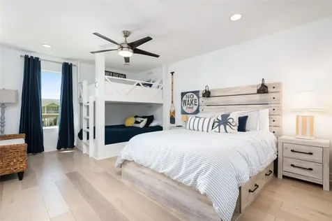 963 Palmridge Drive Crystal Beach TX 77650