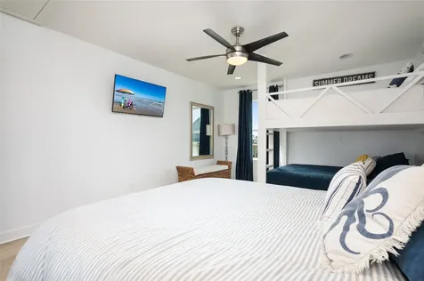 963 Palmridge Drive Crystal Beach TX 77650