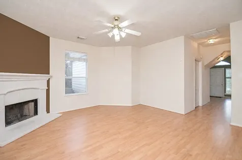 22 Woodbury Court Magnolia TX 77355