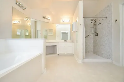 22 Woodbury Court Magnolia TX 77355