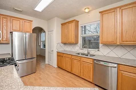 22 Woodbury Court Magnolia TX 77355