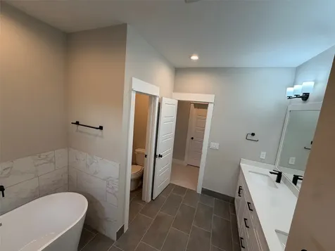702 Pinemont Canyon Lane Houston TX 77018