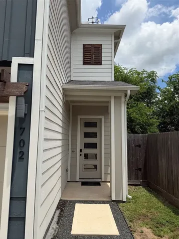 702 Pinemont Canyon Lane Houston TX 77018