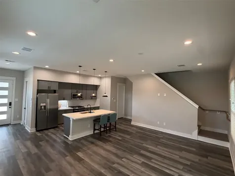 702 Pinemont Canyon Lane Houston TX 77018
