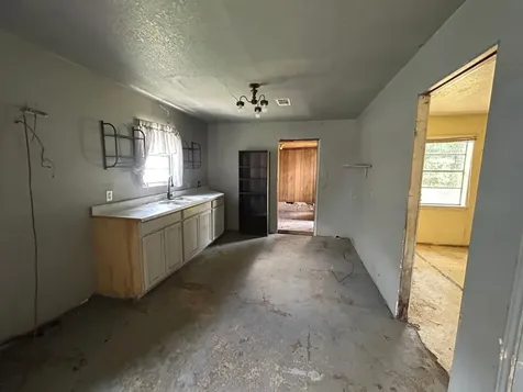 3170 Corley Street Beaumont TX 77701
