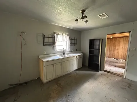 3170 Corley Street Beaumont TX 77701