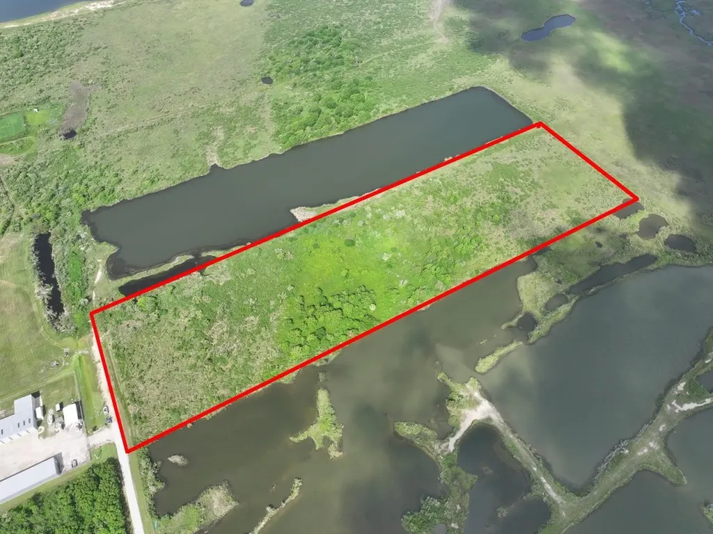 950 Miller Drive Crystal Beach TX 77617