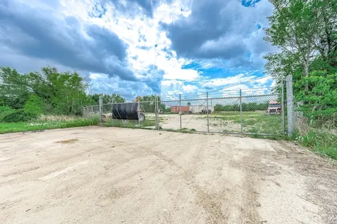 22652 Highway 6 Alvin TX 77511