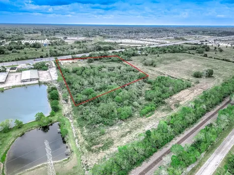 22652 Highway 6 Alvin TX 77511