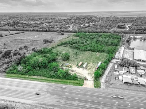 22652 Highway 6 Alvin TX 77511