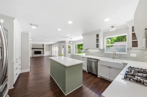 3106 Cedar Knolls Drive Kingwood TX 77339