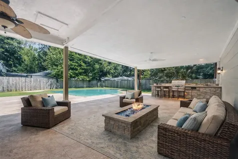 3106 Cedar Knolls Drive Kingwood TX 77339