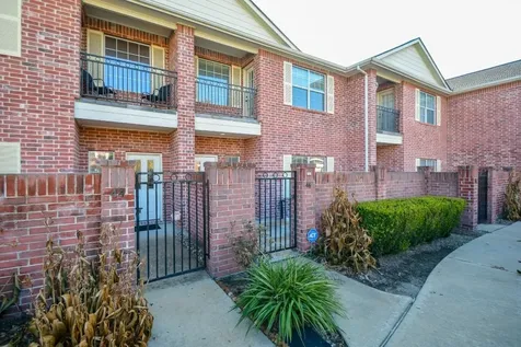 2865 Westhollow Drive 46 Houston TX 77082