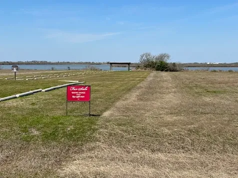 Lot 15 Bay Drive Palacios TX 77465