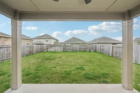 1006 Whispering Winds Drive Beasley TX 77417