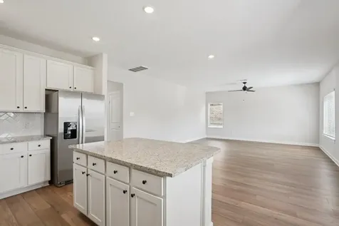 1006 Whispering Winds Drive Beasley TX 77417