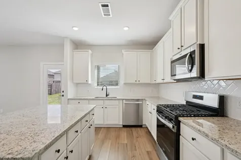 1006 Whispering Winds Drive Beasley TX 77417