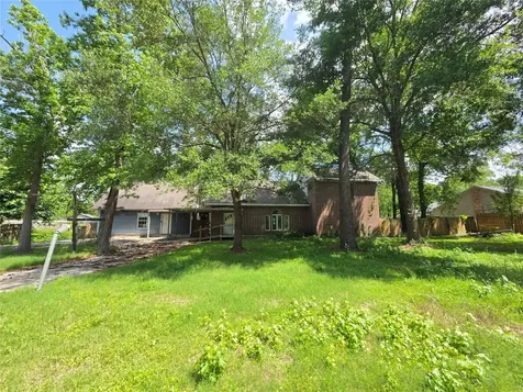 12222 Oak Hollow Lane Pinehurst TX 77362