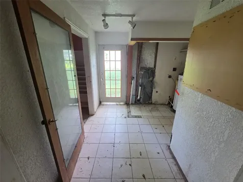 12222 Oak Hollow Lane Pinehurst TX 77362