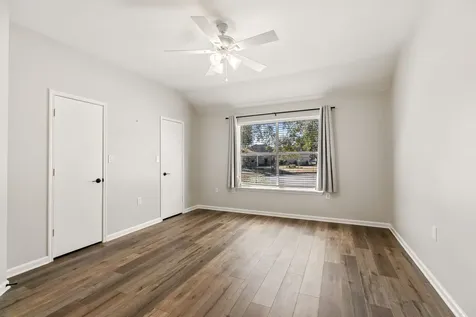 827 Apple Blossom Drive Pearland TX 77584