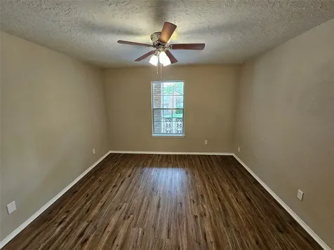 3224 Timmons Lane 128 Houston TX 77027