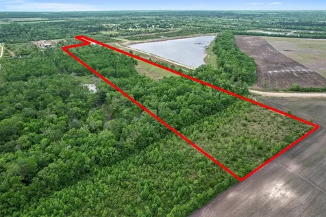 1369 County Road 486 Dayton TX 77535