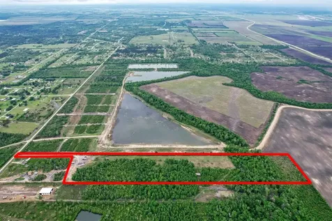 1369 County Road 486 Dayton TX 77535