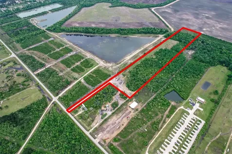 1369 County Road 486 Dayton TX 77535