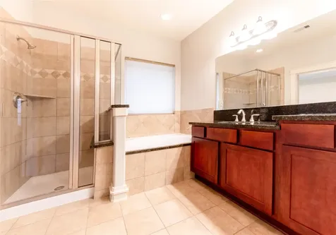 5924 Petty Street B Houston TX 77007