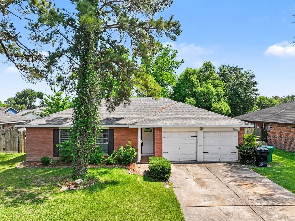 10414 Kirkdale Drive Houston TX 77089