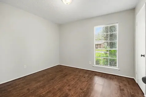 10414 Kirkdale Drive Houston TX 77089