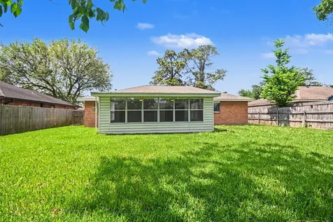 10414 Kirkdale Drive Houston TX 77089