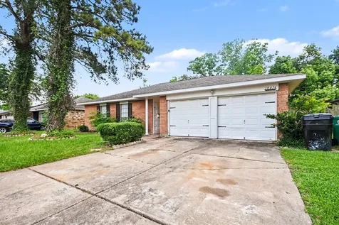 10414 Kirkdale Drive Houston TX 77089