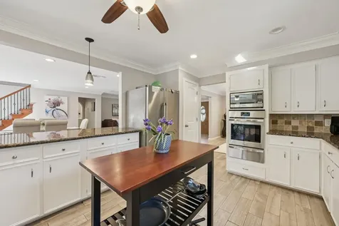 12527 Honeywood Trail Houston TX 77077