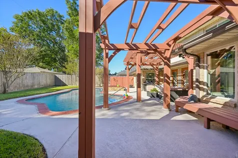 12527 Honeywood Trail Houston TX 77077