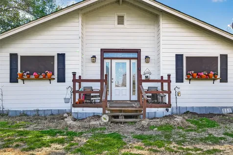 38241 N Bonnie Lake Drive Hempstead TX 77445