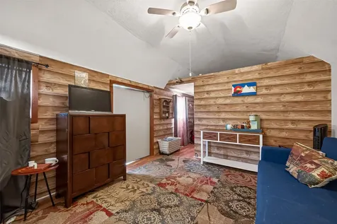 38241 N Bonnie Lake Drive Hempstead TX 77445