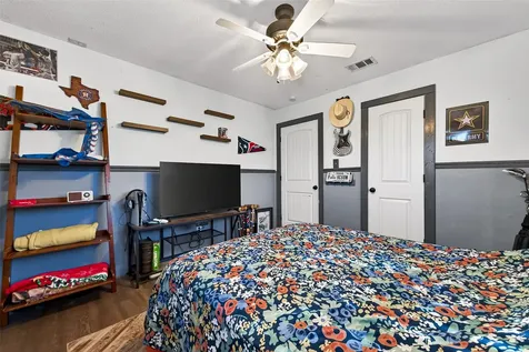 38241 N Bonnie Lake Drive Hempstead TX 77445