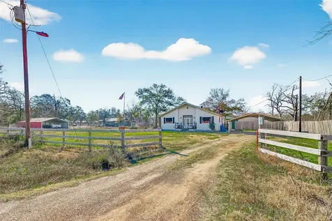 38241 N Bonnie Lake Drive Hempstead TX 77445