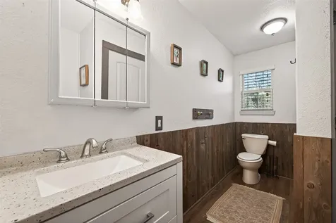 38241 N Bonnie Lake Drive Hempstead TX 77445