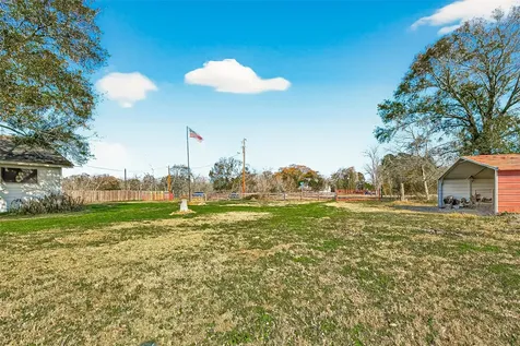 38241 N Bonnie Lake Drive Hempstead TX 77445