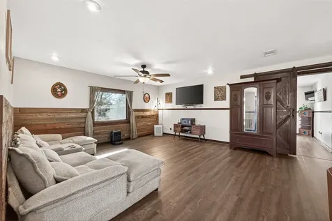 38241 N Bonnie Lake Drive Hempstead TX 77445